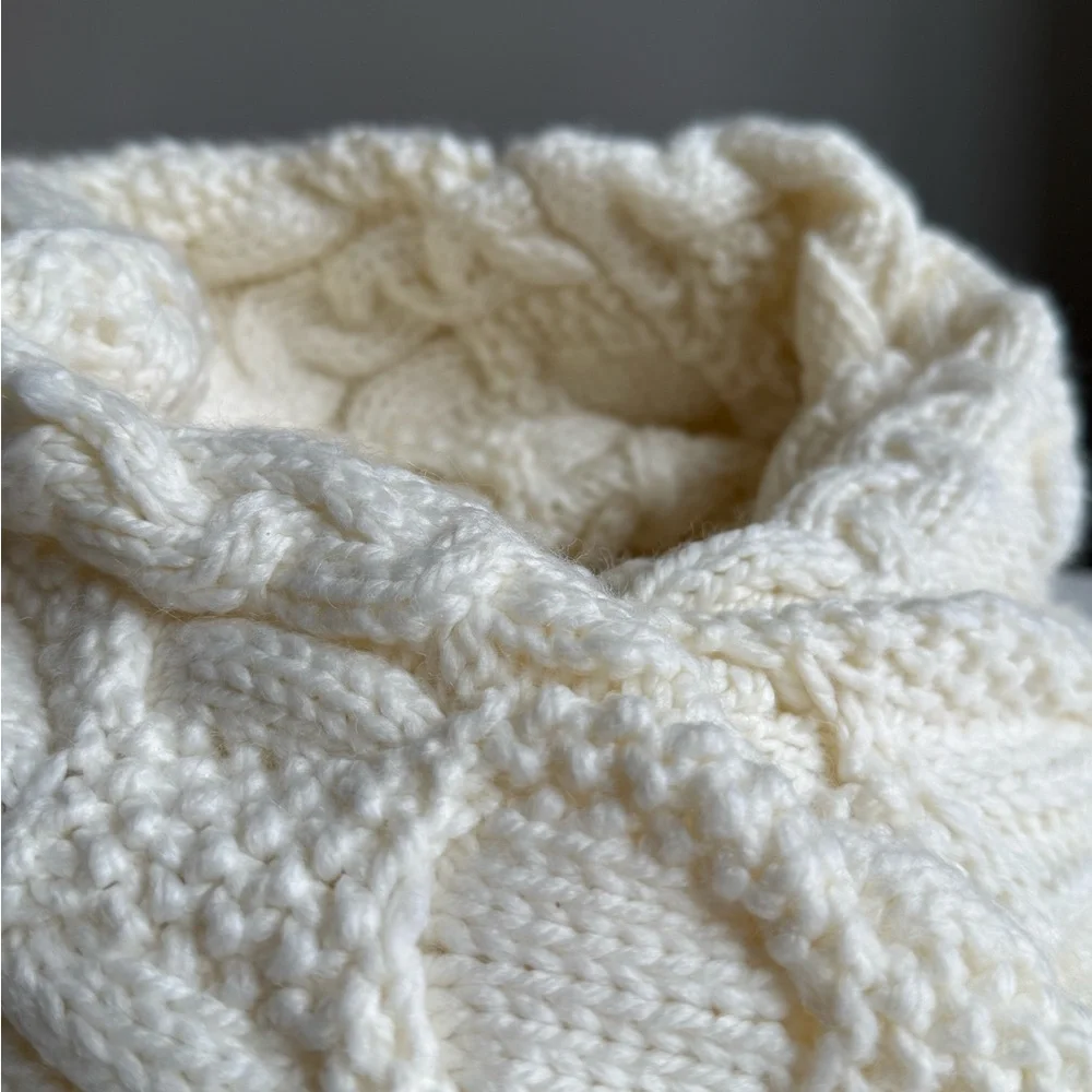Gap Scarf Cozy Knit Infinity Neck Warmer Cream Beige Ivory Wool One Size